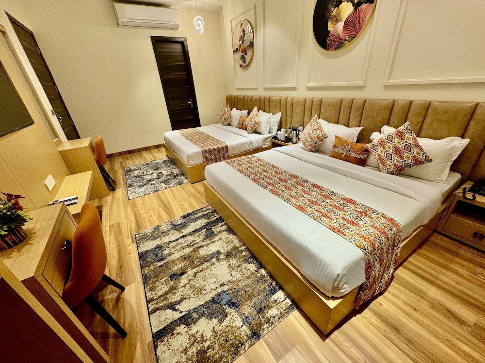Superior Room - Photo 2