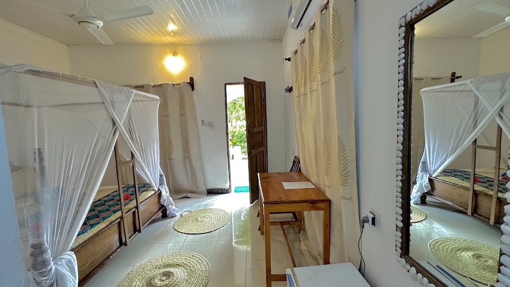 Basic Double Room photo 1
