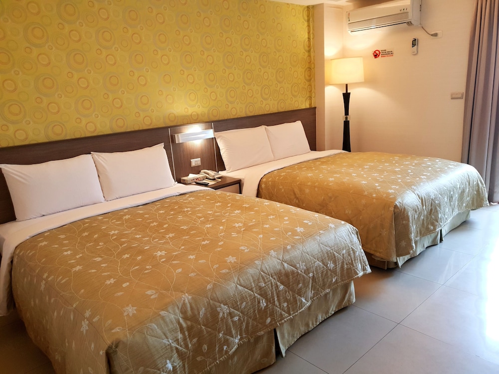 Family Quadruple Room, 2 Double Beds photo 1