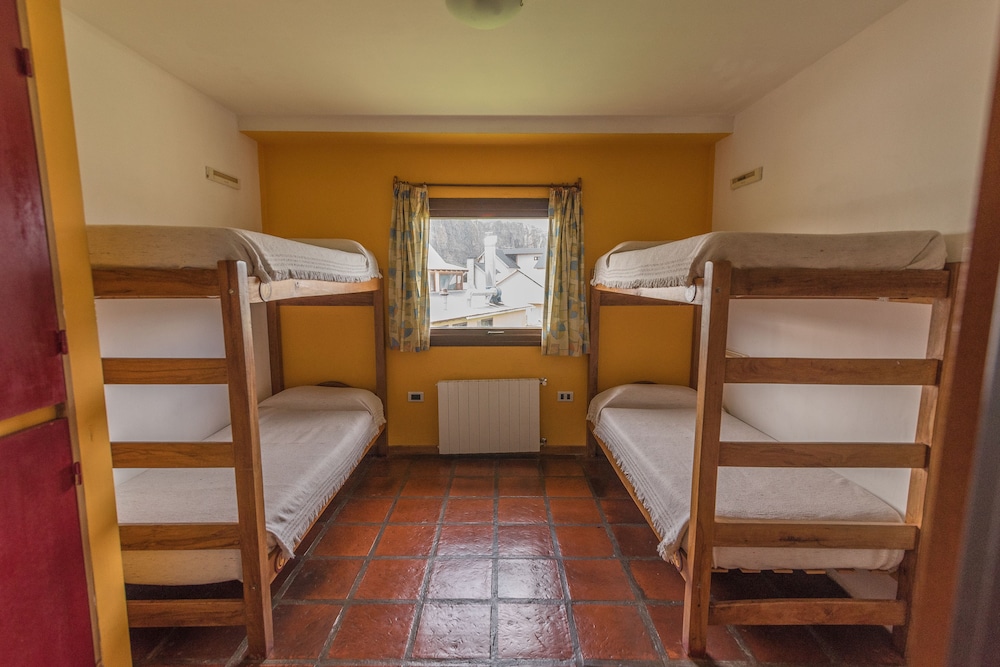 Shared Dormitory, Mixed Dorm, Shared Bathroom