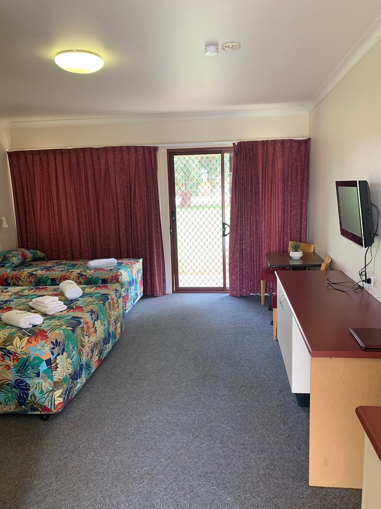 Deluxe Double Room, Multiple Beds, Non Smoking, Park View photo 1