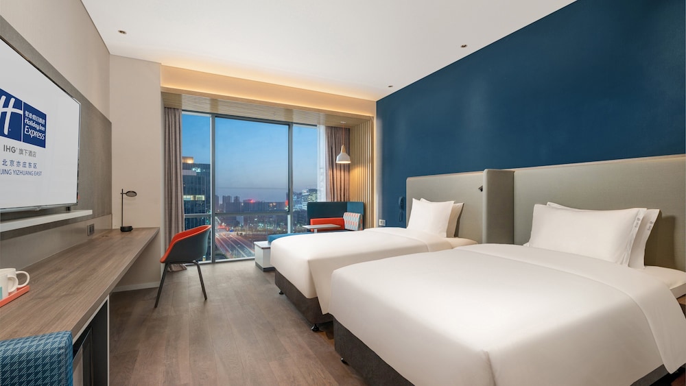 Standard Room, 2 Twin Beds - Photo 2