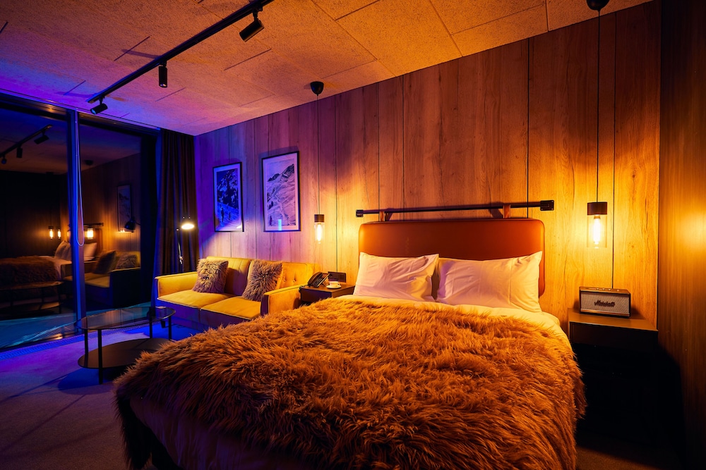 Deluxe Room, Mountain View - Photo 5