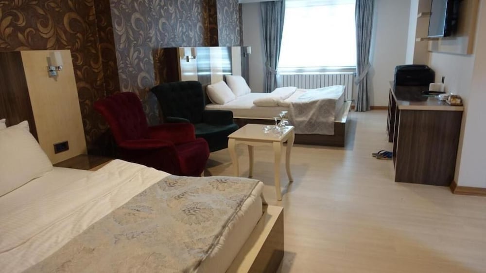 Superior Suite photo 1