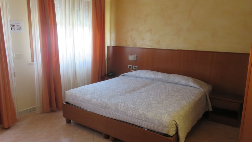 Double Room Single Use photo 1