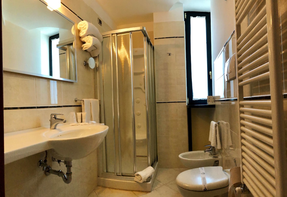 Superior Room, 2 Twin Beds, Non Smoking, Sea View - Photo 15