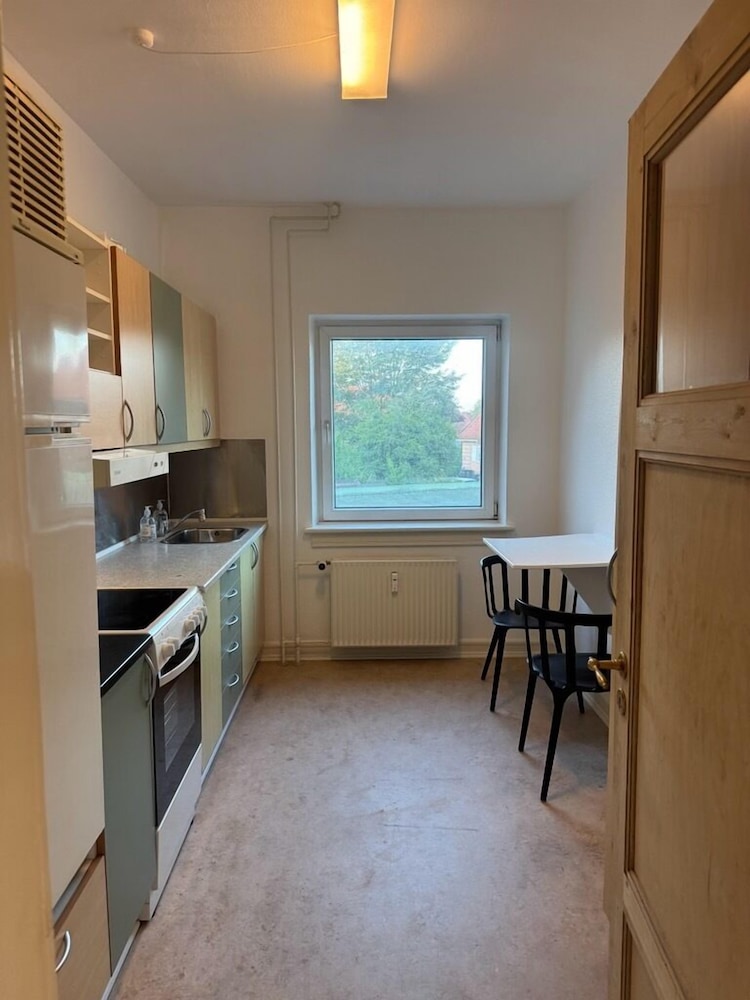 Standard Twin Room, City View photo 2