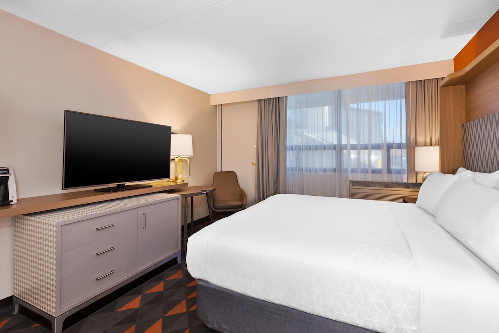 Standard Room, 1 King Bed
