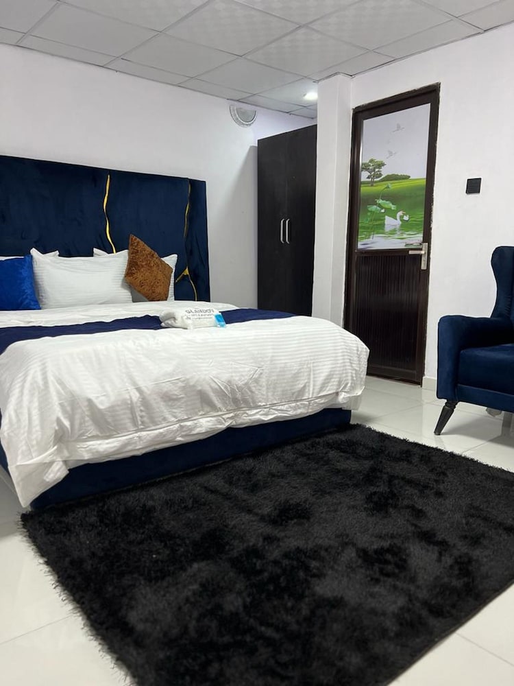 Classic Room - Photo 2