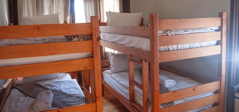 Chalet (8 Sleeper)