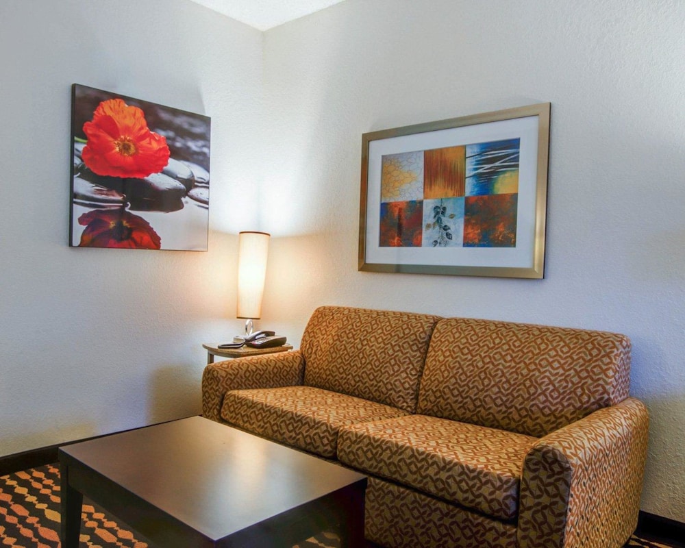 Suite, Non Smoking photo 1