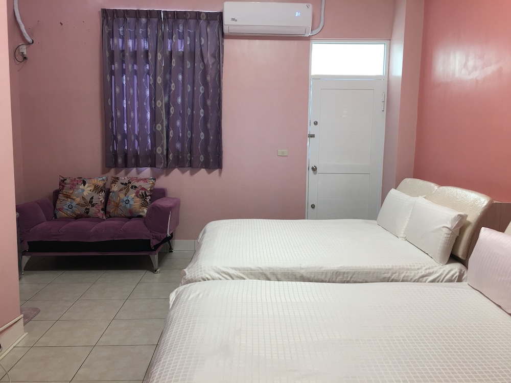 Signature Quadruple Room, 1 Bedroom, Lanai, Ground Floor