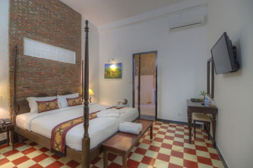 Double Room