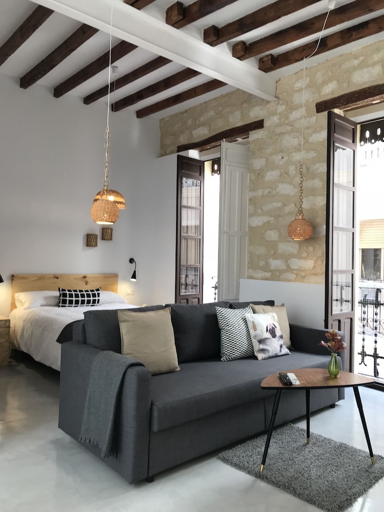 Loft (2B)