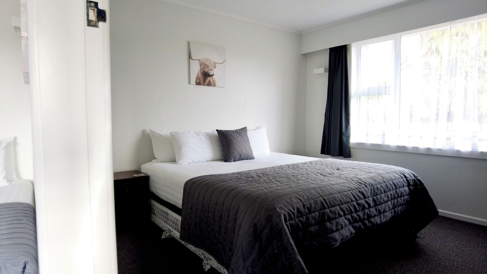 Deluxe Suite photo 2