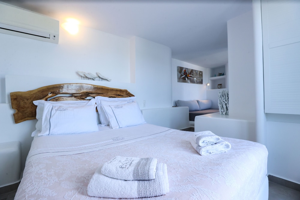 Standard Room with Sea View photo 1