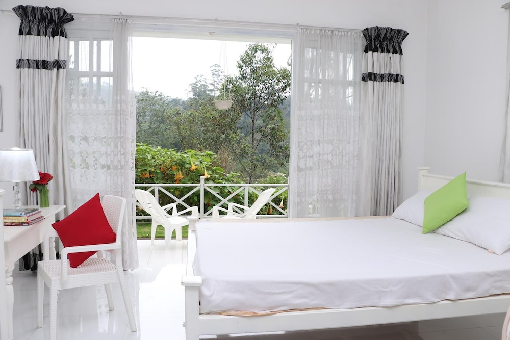 Villa photo 1