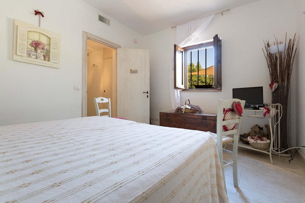 Traditional House, 2 Bedrooms photo 1