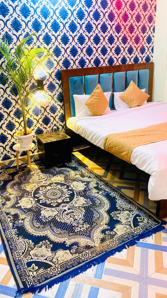 Deluxe Double Room, City View photo 2