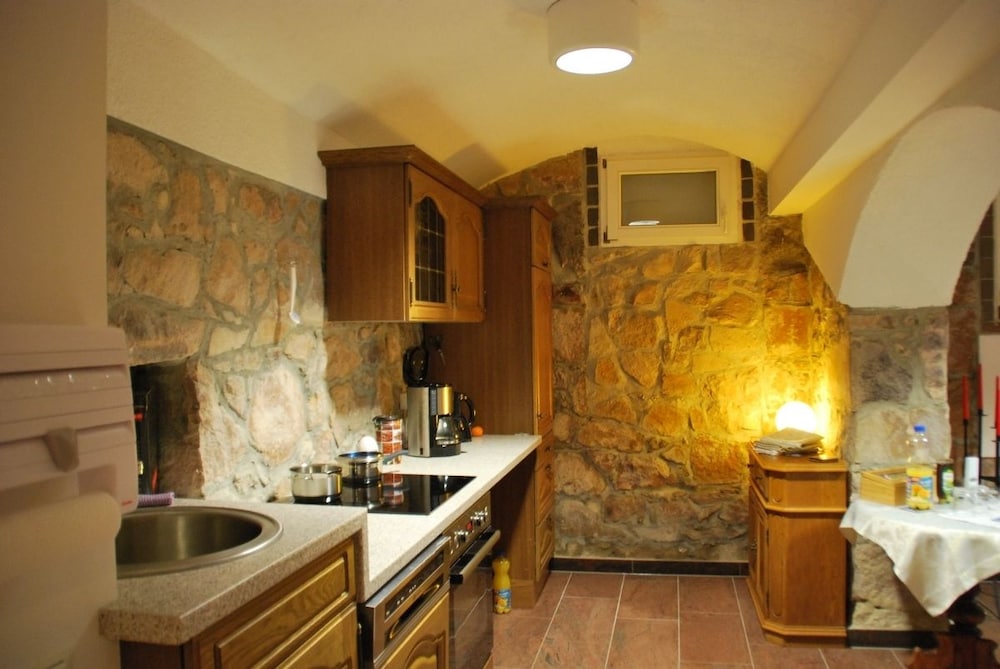 Double Room, Kitchen