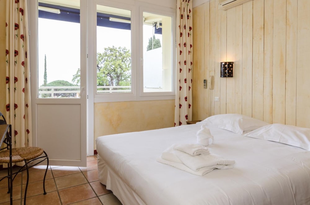 Double Room, Sea View - Photo 4