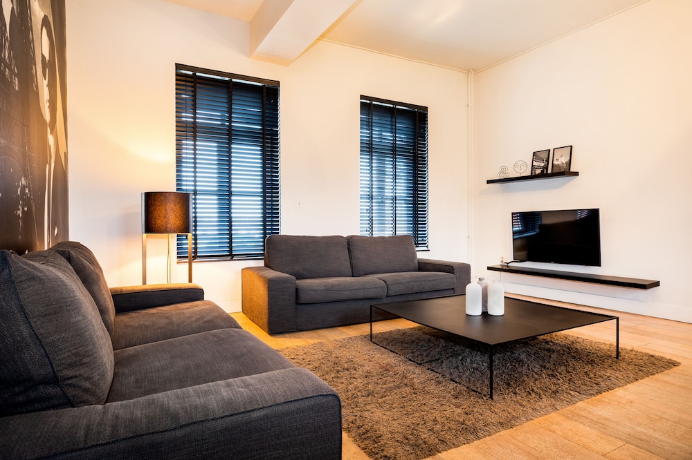 Appartment with bath and shower in coach house 2-4p photo 3