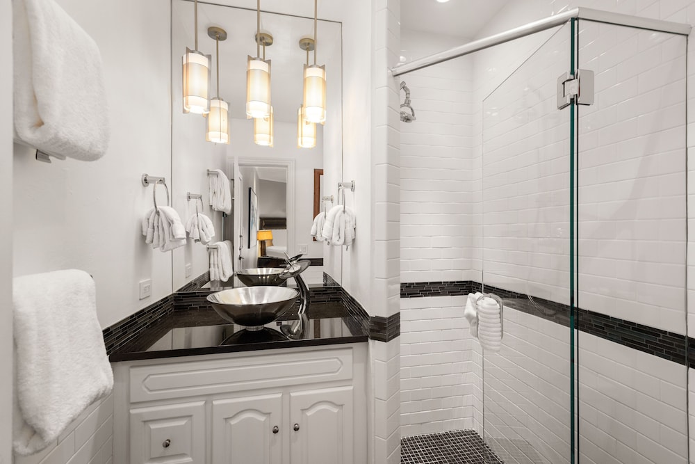 Standard room, mountain view (302)