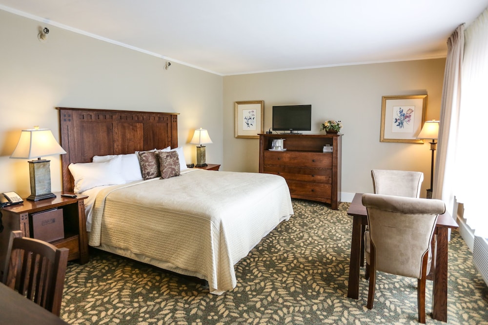 Room, Non Smoking, Private Bathroom (King Room) - Photo 1