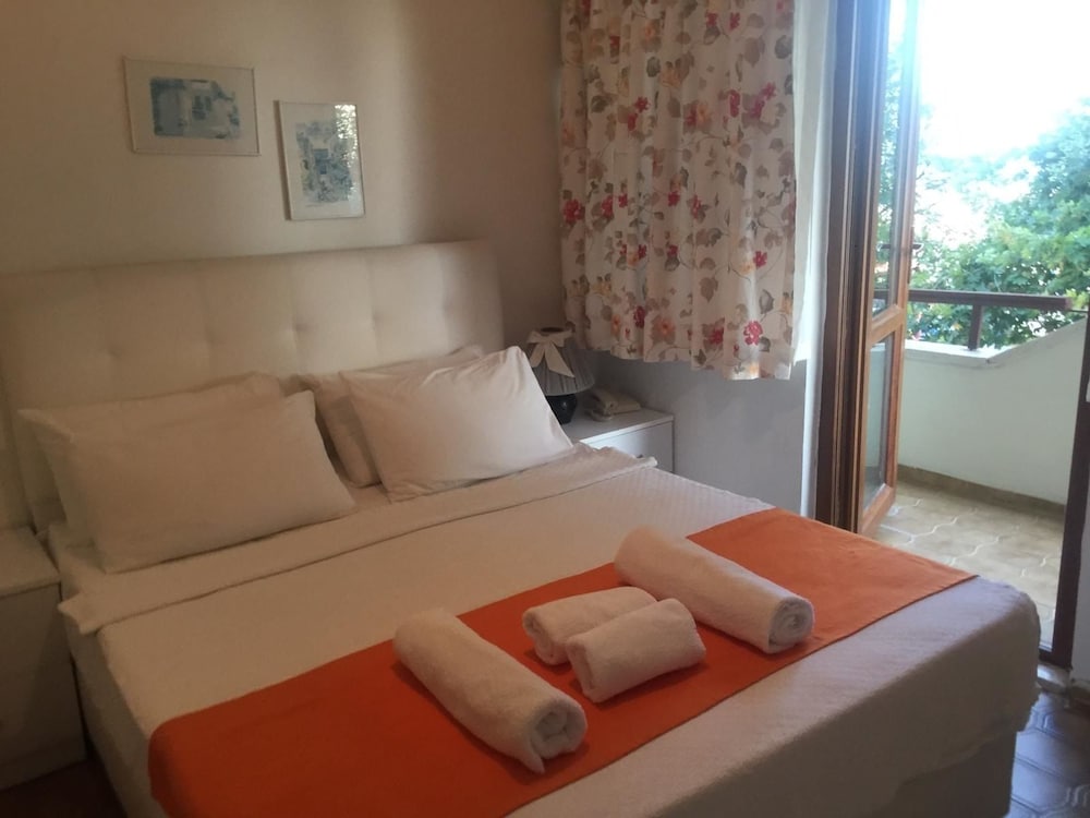 Triple Room, City View photo 1