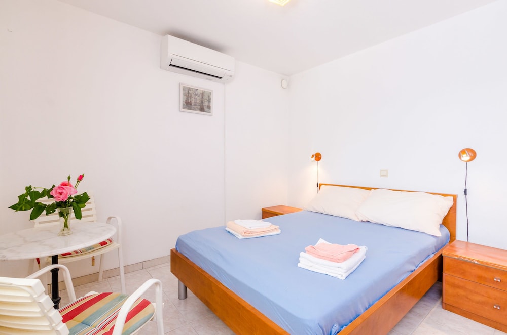 Superior Double Room, Patio, Garden View photo 2