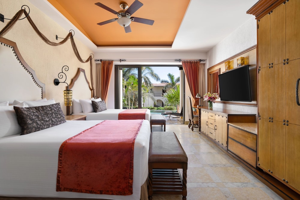 Junior Suite Swim Out Ocean View Double