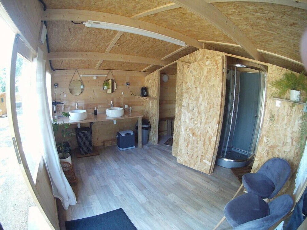 Tent photo 3