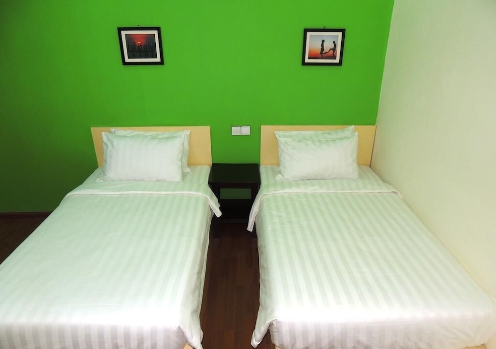 Comfort Twin Room, 2 Twin Beds, Private Bathroom photo 1