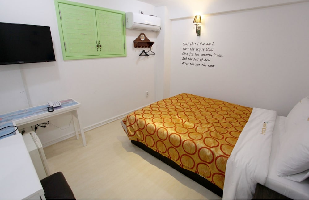 Standard Room - Photo 6