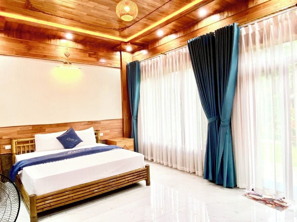Double Bungalow photo 3