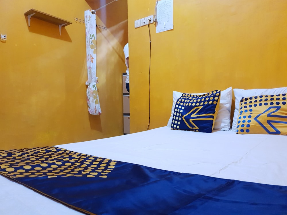 Double Room - Photo 5