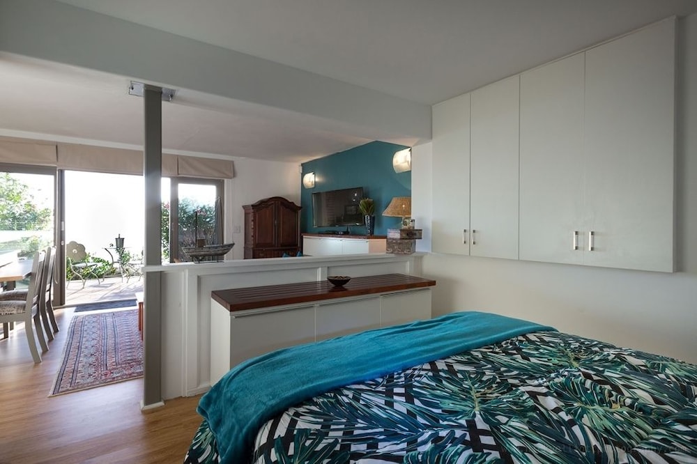 Luxury Studio, 1 Bedroom
