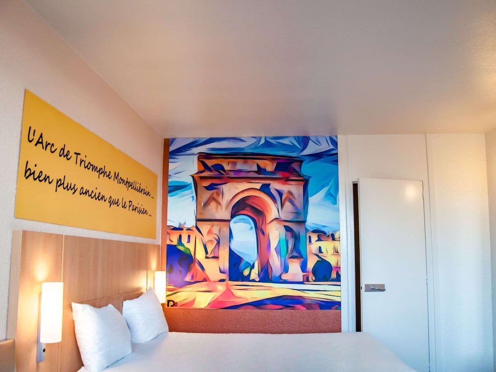 Executive Room, 1 Double Bed with Sofa bed - Photo 8