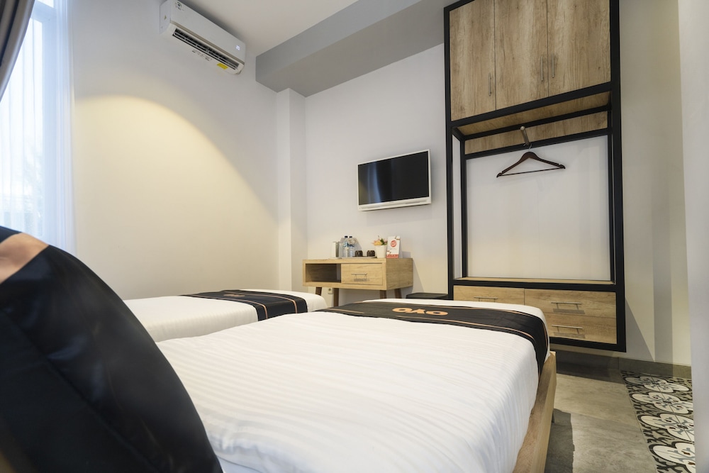 Deluxe Twin Room - Photo 6