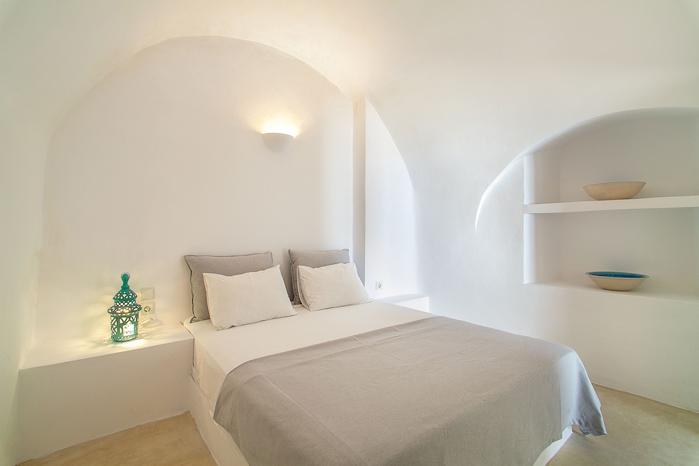Standard Suite, 2 Bedrooms, Jetted Tub (Heated Outdoor)