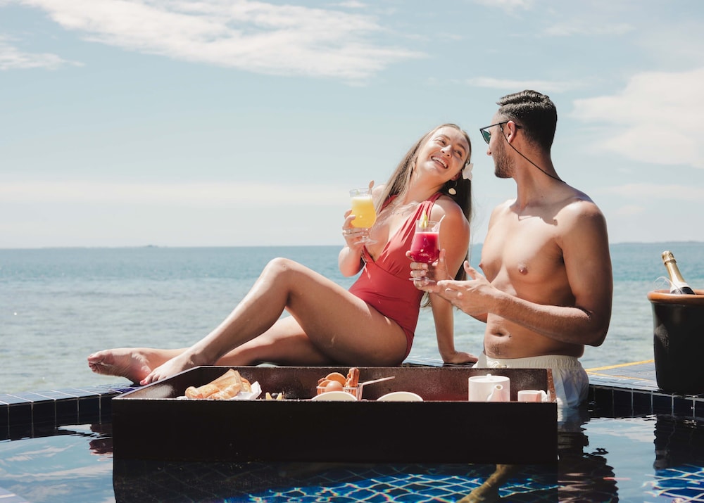 Honeymoon Villa with Private Pool & Jacuzzi - Premium All Inclusive with Free Transfers photo 3