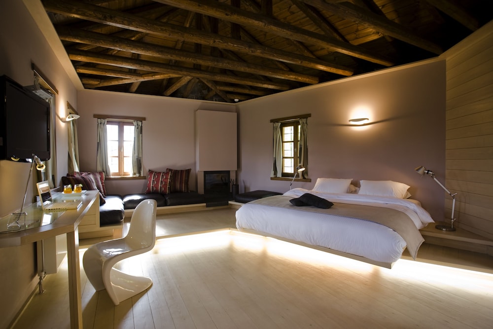 Deluxe Double Room photo 3