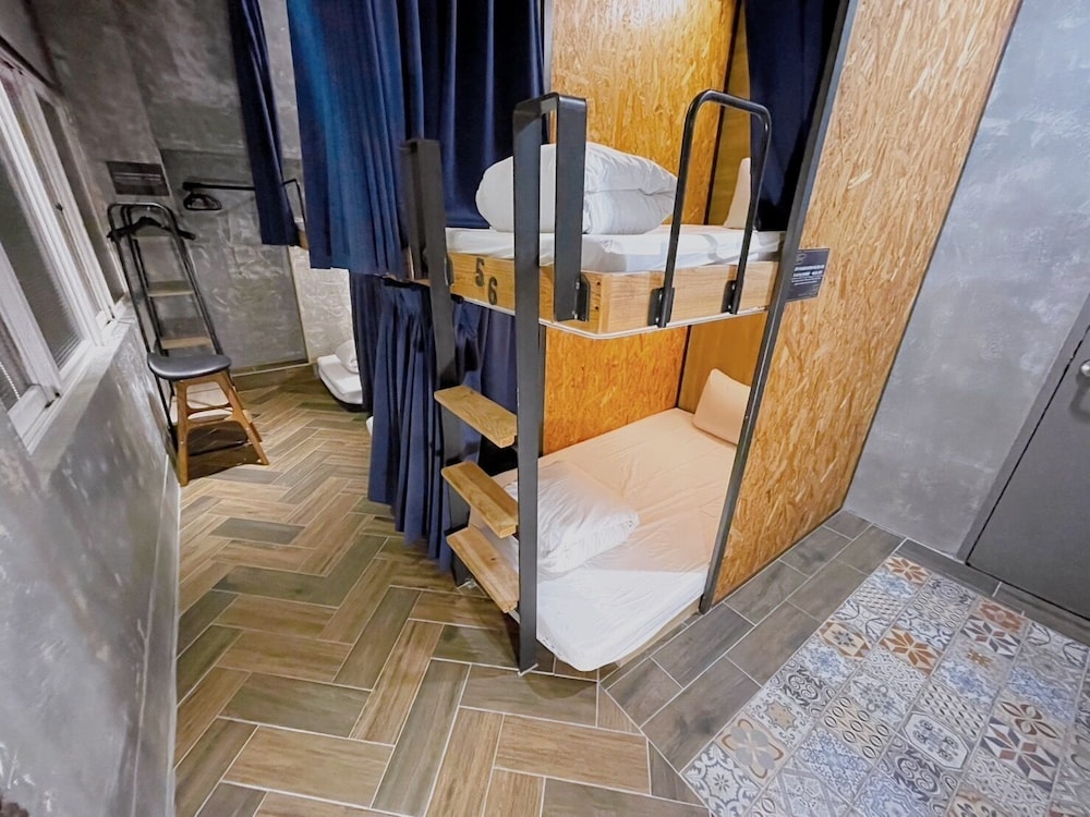 Standard Shared Dormitory, Women only photo 1