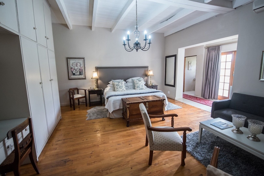 Double Room (Dauphine) photo 1