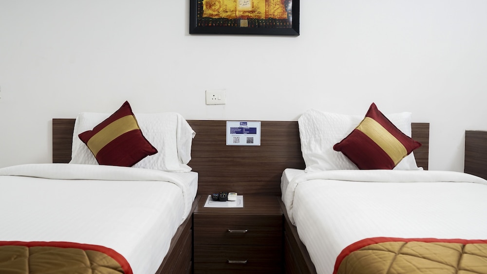 Deluxe Twin Room - Photo 10