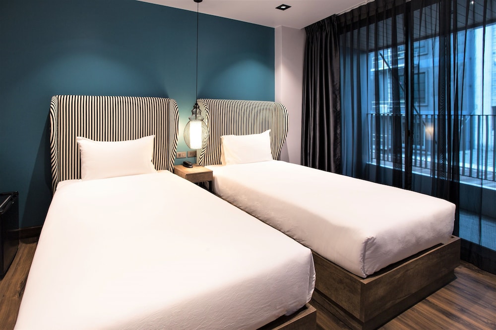 Superior Twin Room With Balcony