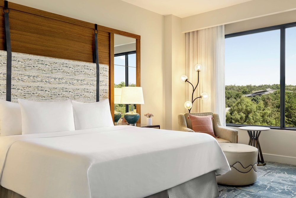 Grand Suite, 1 Bedroom - Photo 1