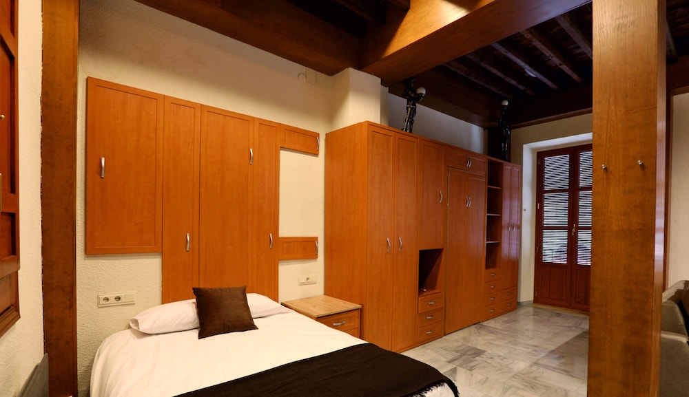 Romantic Studio Suite