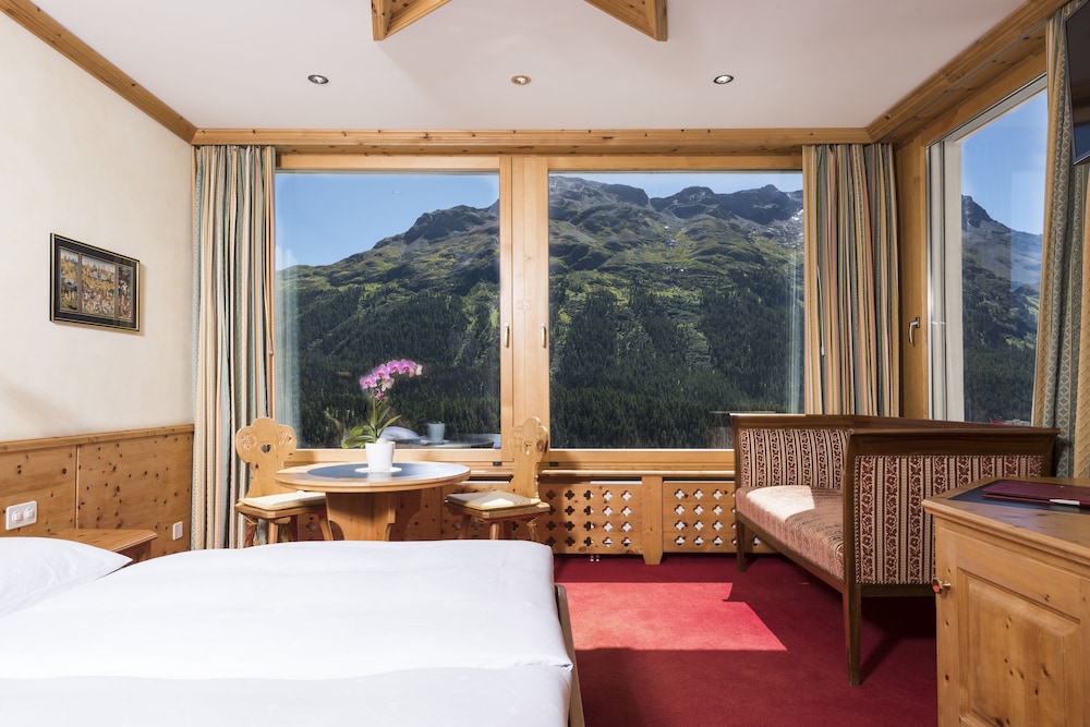 Superior Double Room, Lake View photo 3