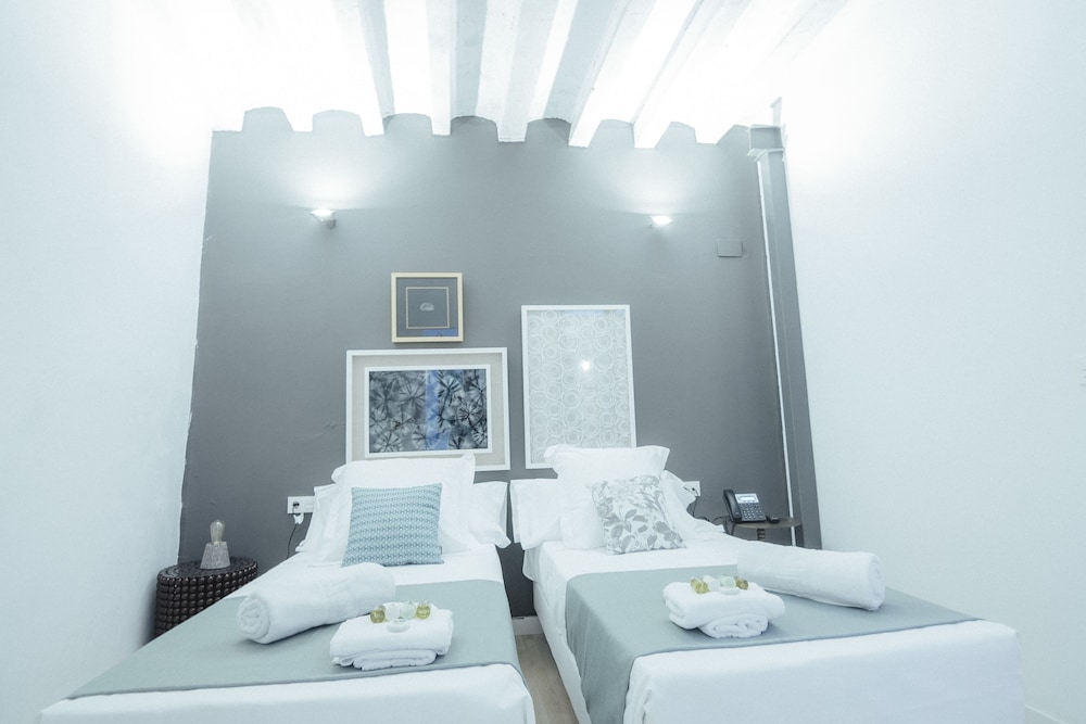 Quadruple Room photo 3